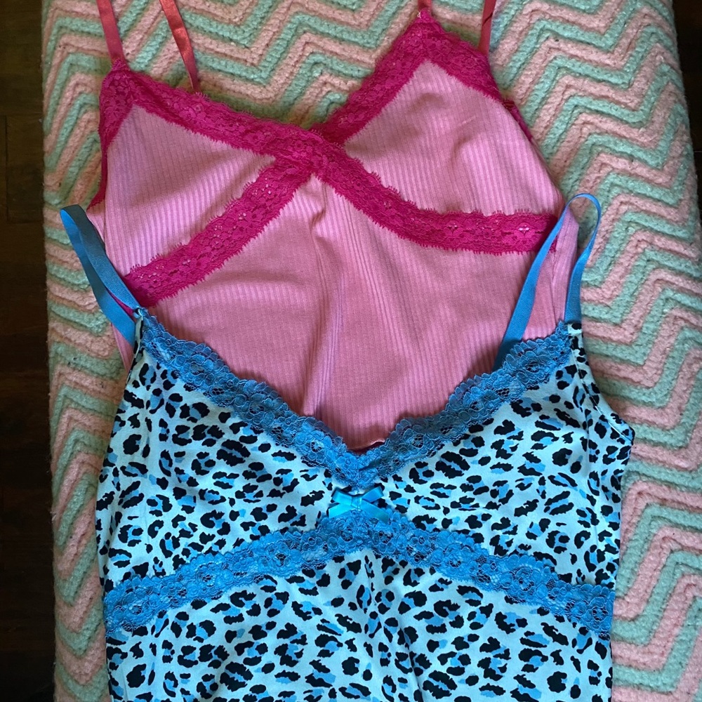 Lace tank tops bundle